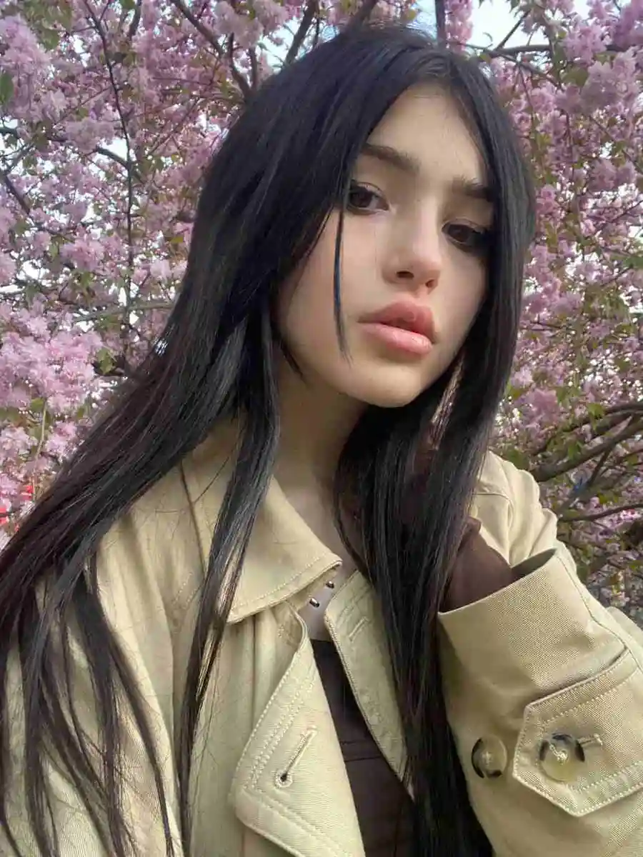 Disha escort in Monaco