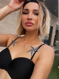  Elisa escort in Monaco