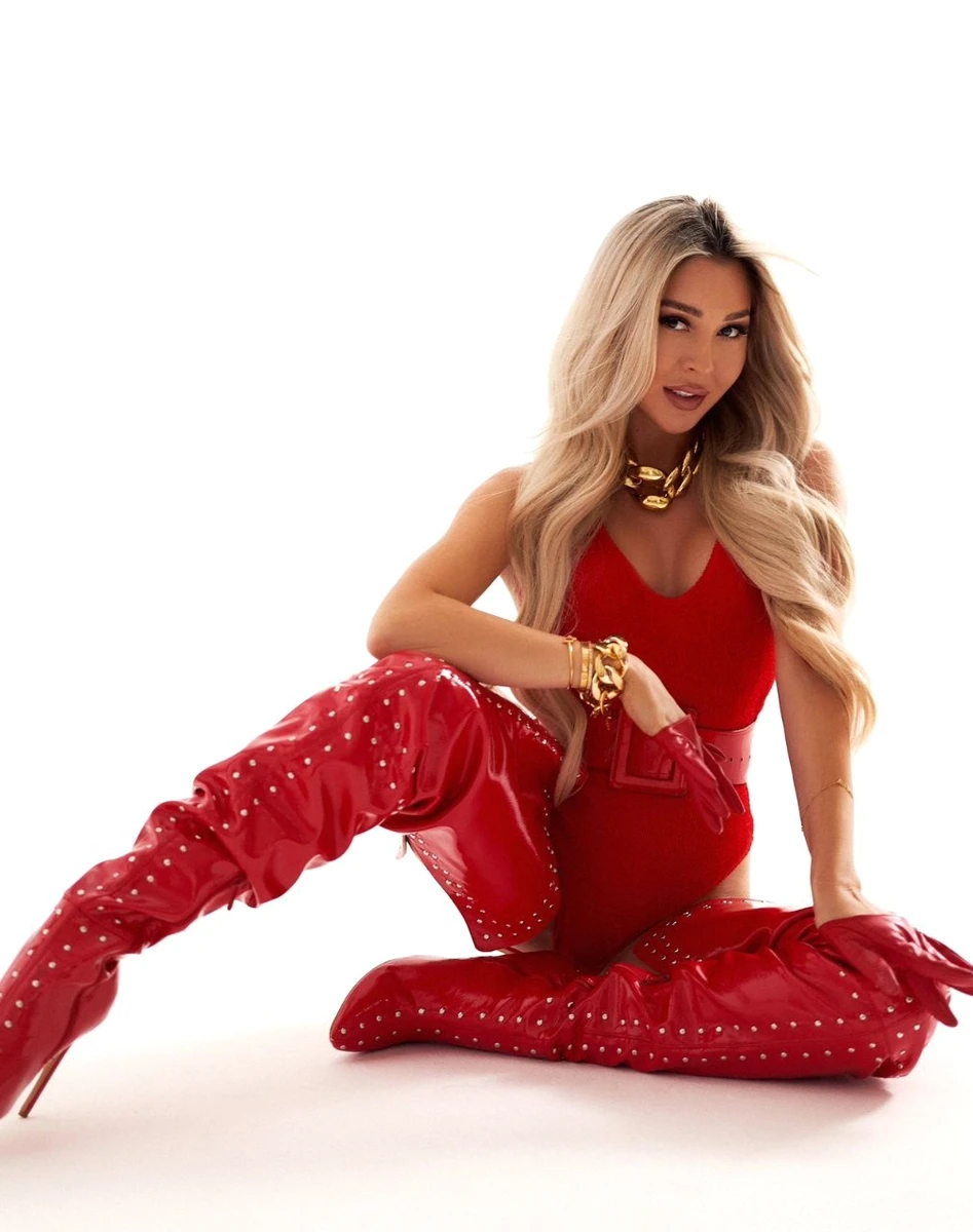 Evelina escort à Monaco