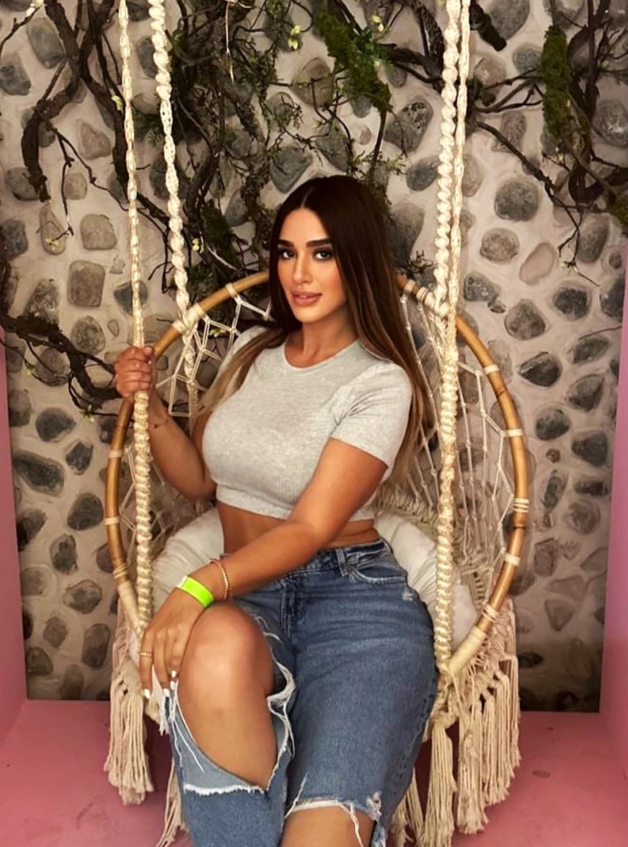 Maya escort in Monaco