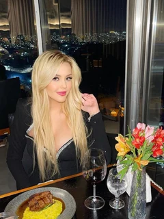 Sophia escort in Monaco